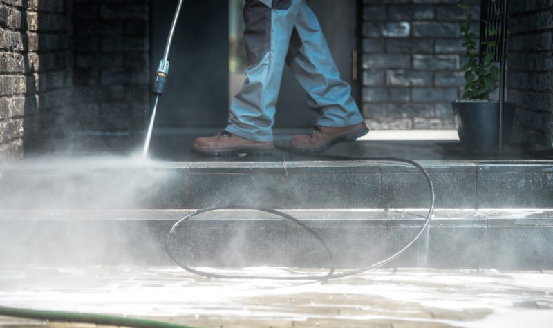Pressure Washing Cleaning in San Mateo